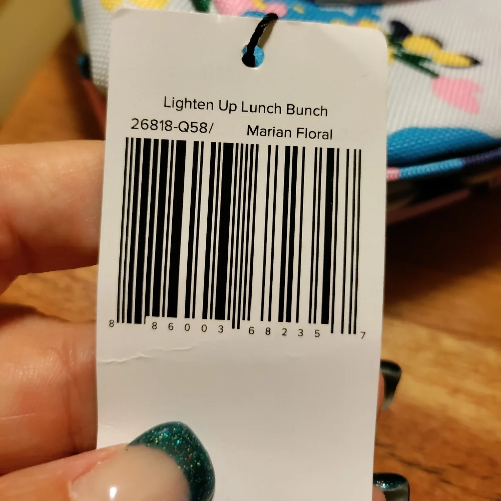Vera Bradley Lighten Up Lunch Bunch - Picture 2 of 2
